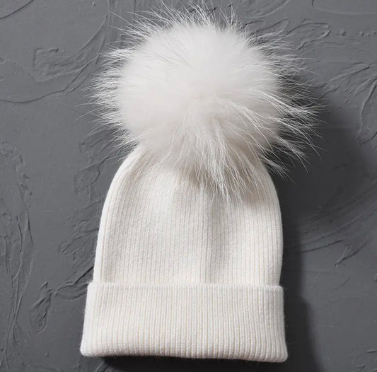 White Single Pom // Beanie